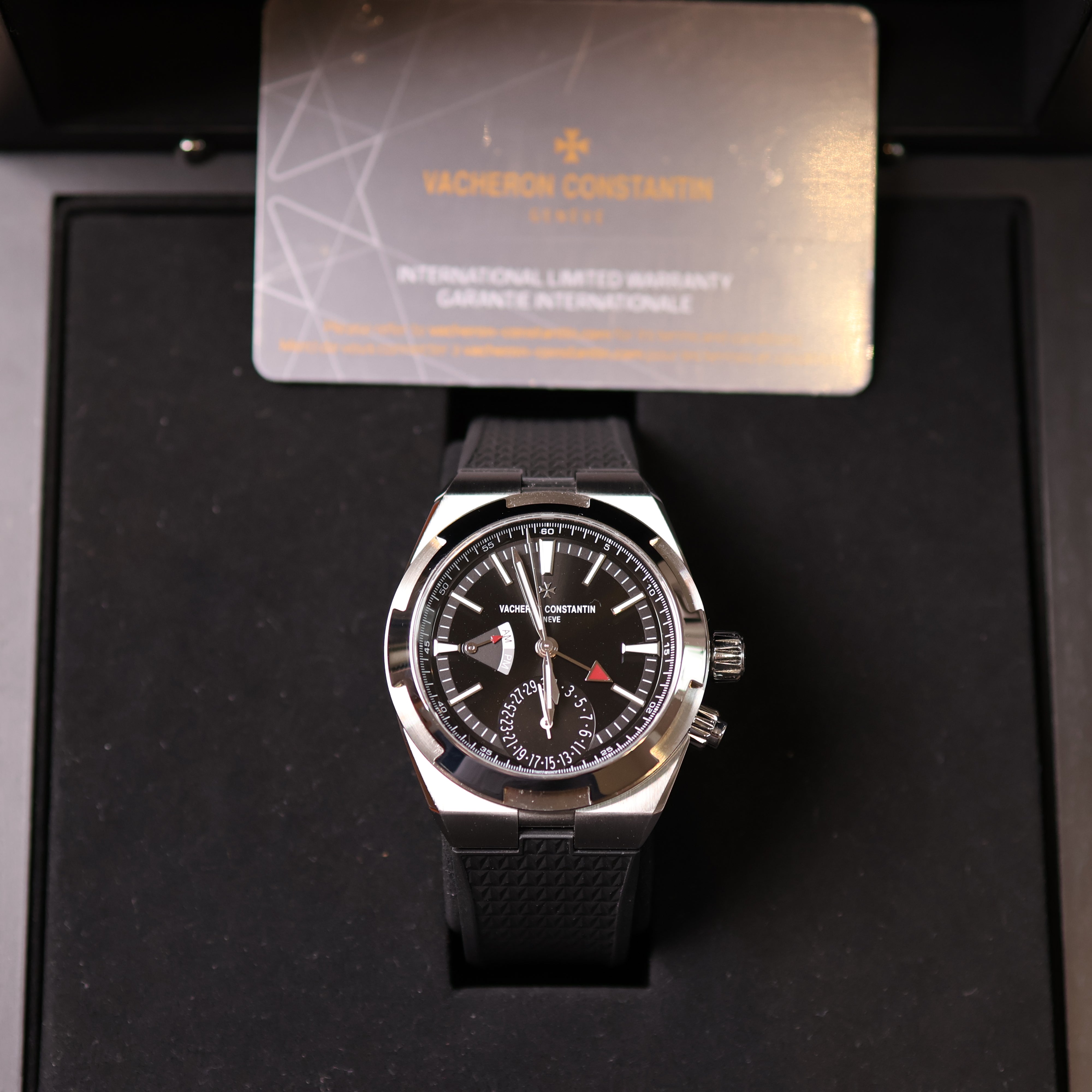 Vacheron Constantin Overseas Dual Time 7900V/110A-B546